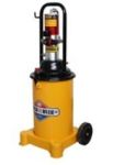 Máy bơm mỡ 12L khí nén AG12